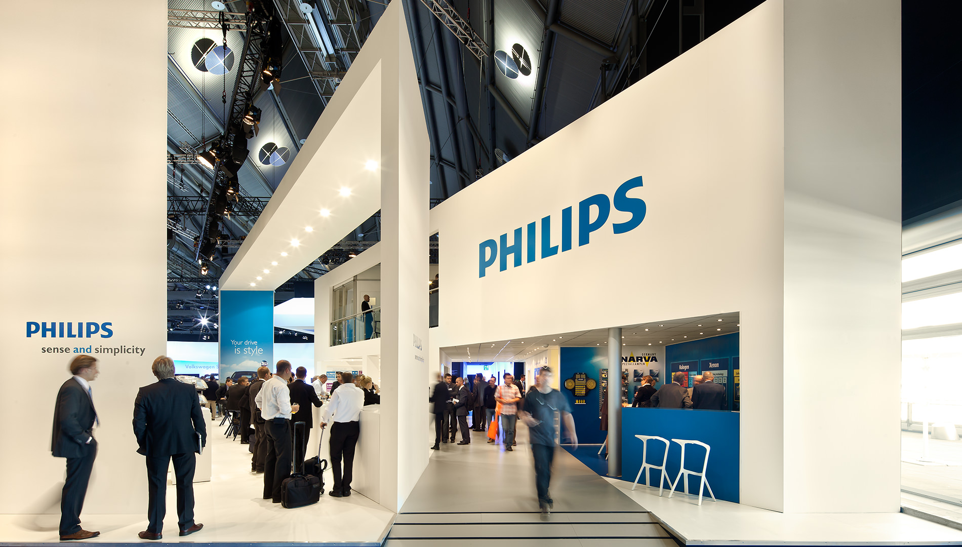 Messe Design Live Kommunikation Frankfurt Philips Automotive Lighting Messestand Gäste Going Places EventLabs